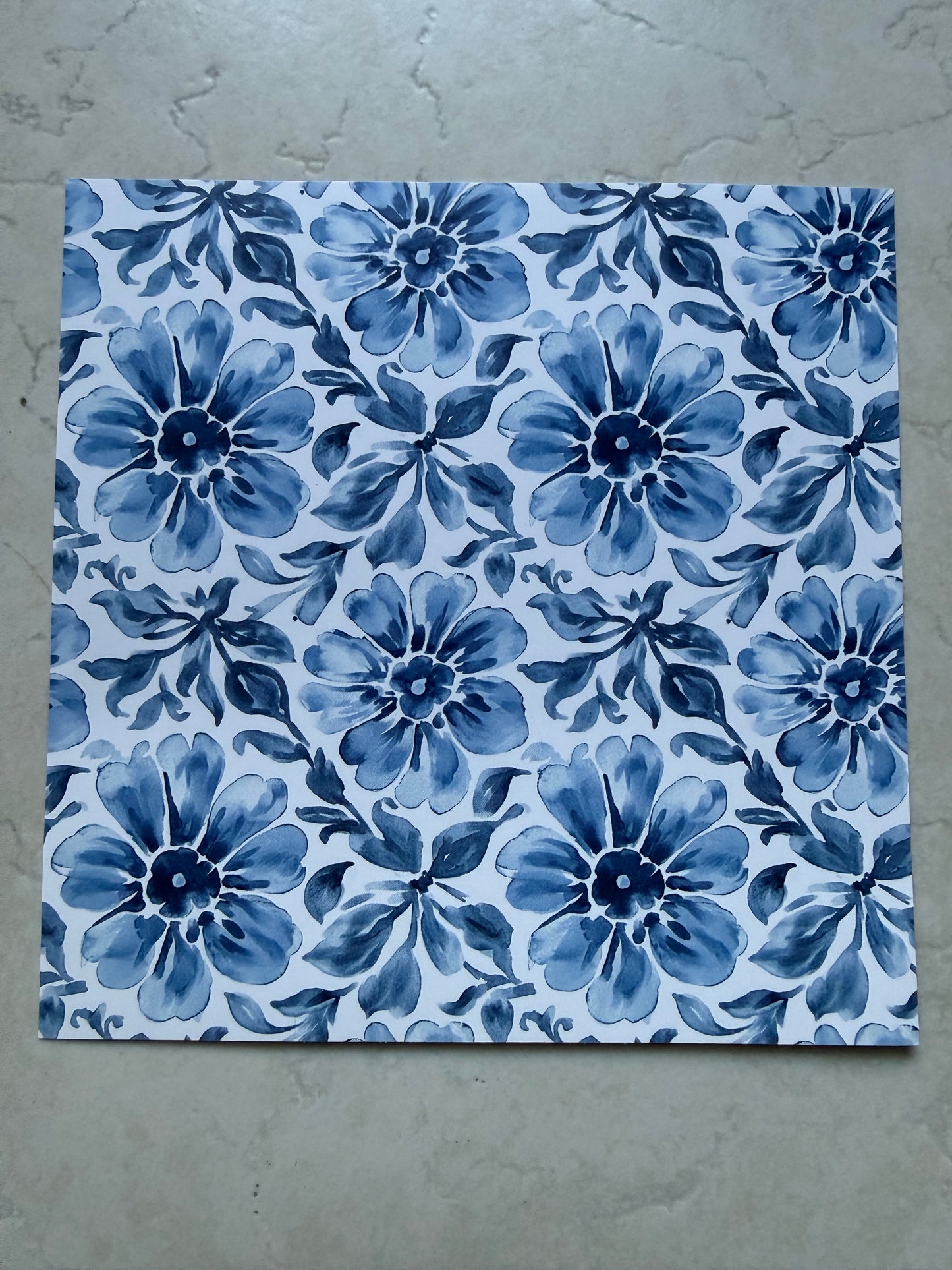 Médaille papier en résine