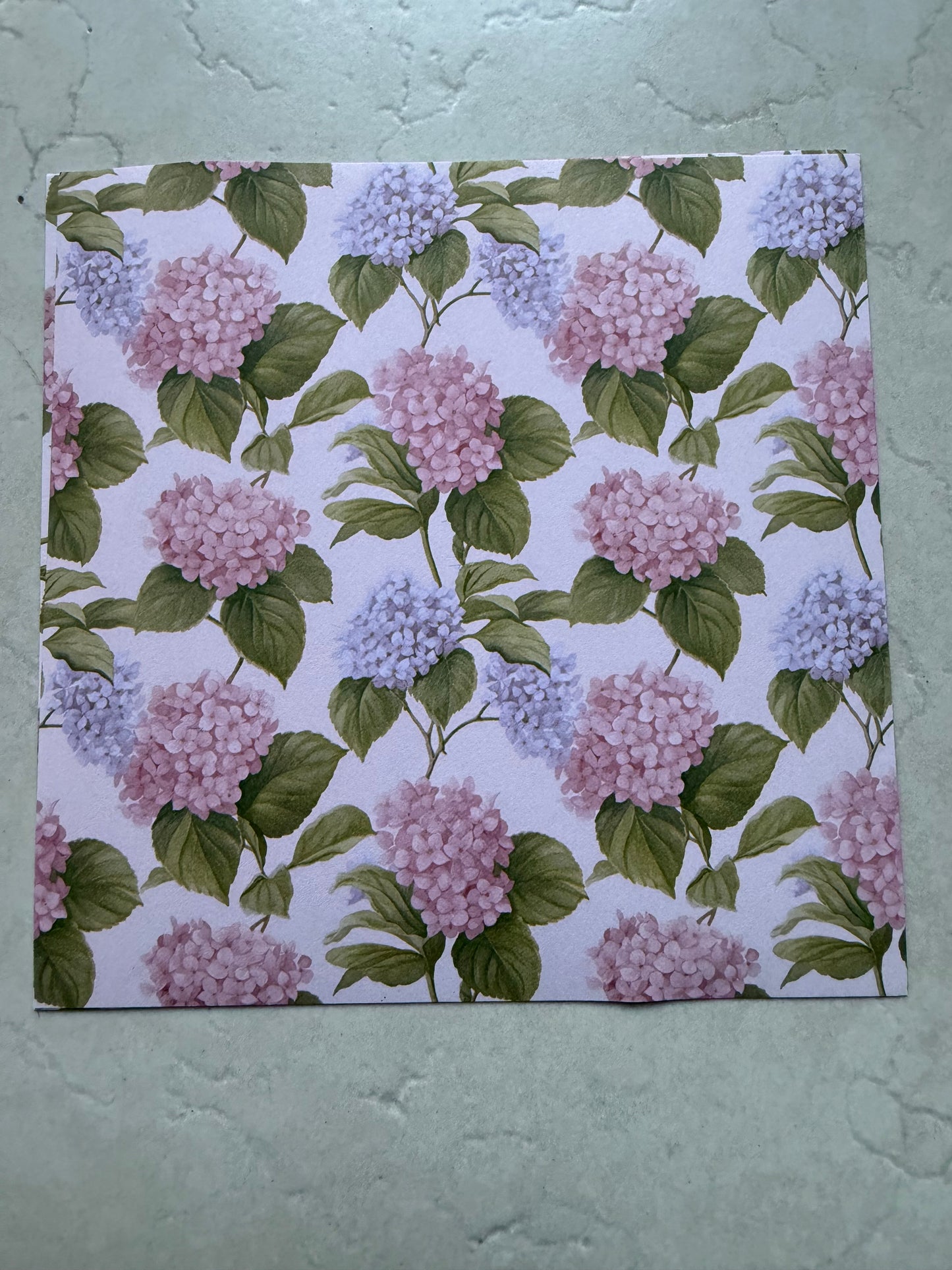 Médaille papier en résine