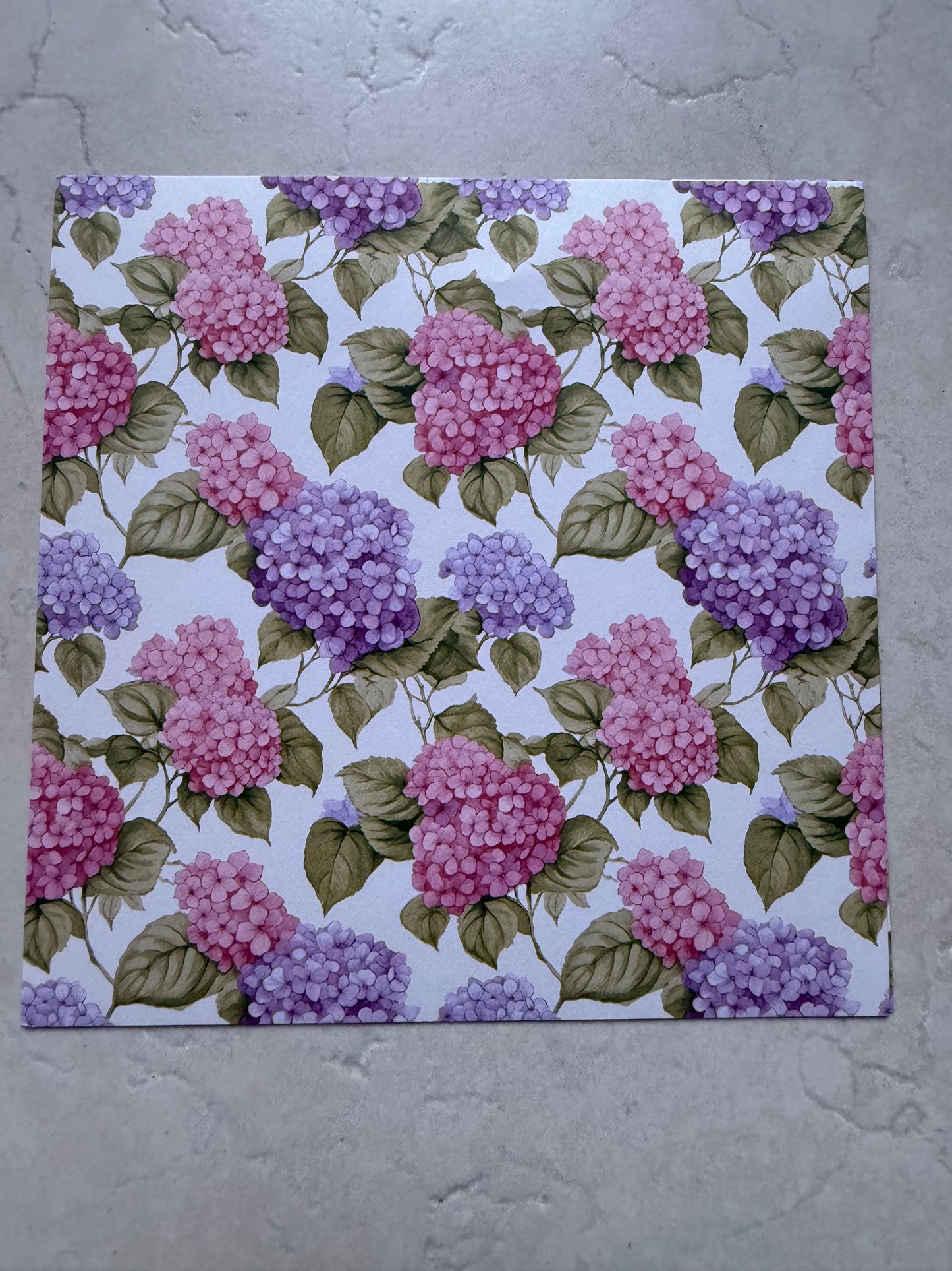 Médaille papier en résine
