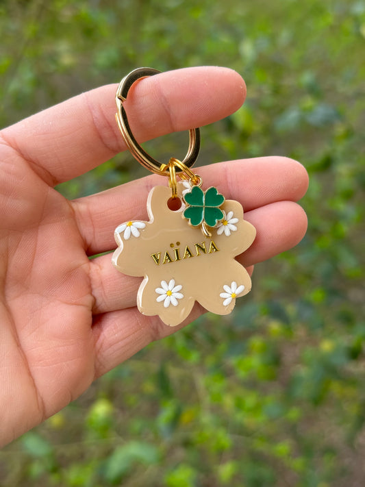 Médaille - beige fleuri