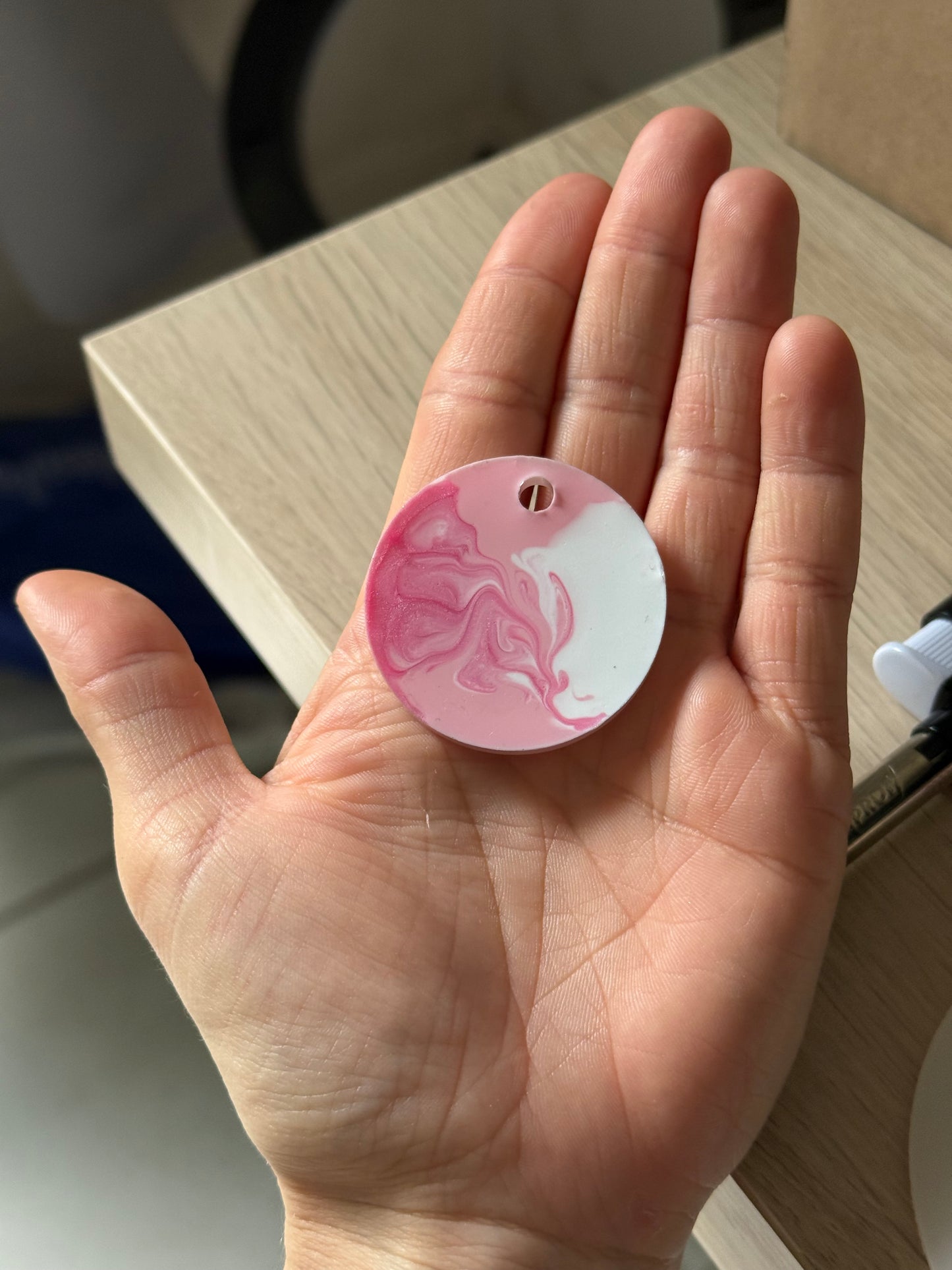 Médaille - Marbré de rose