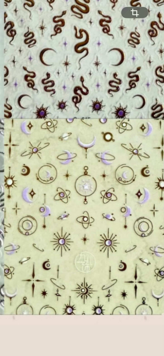 Médaille papillon - dégradé de couleur rose/violet + stickers