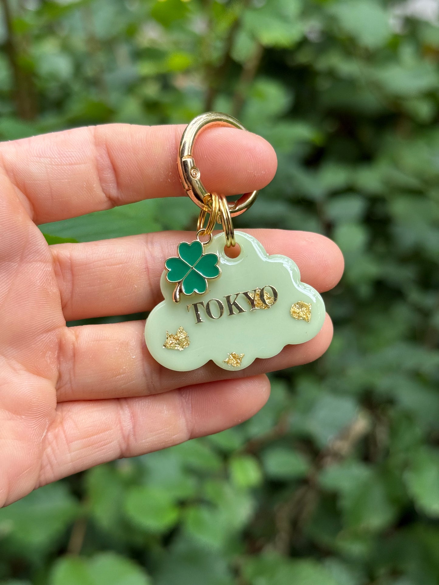 Médaille personnalisée pour chien - Vert pâle et feuille d'or (sans breloque)