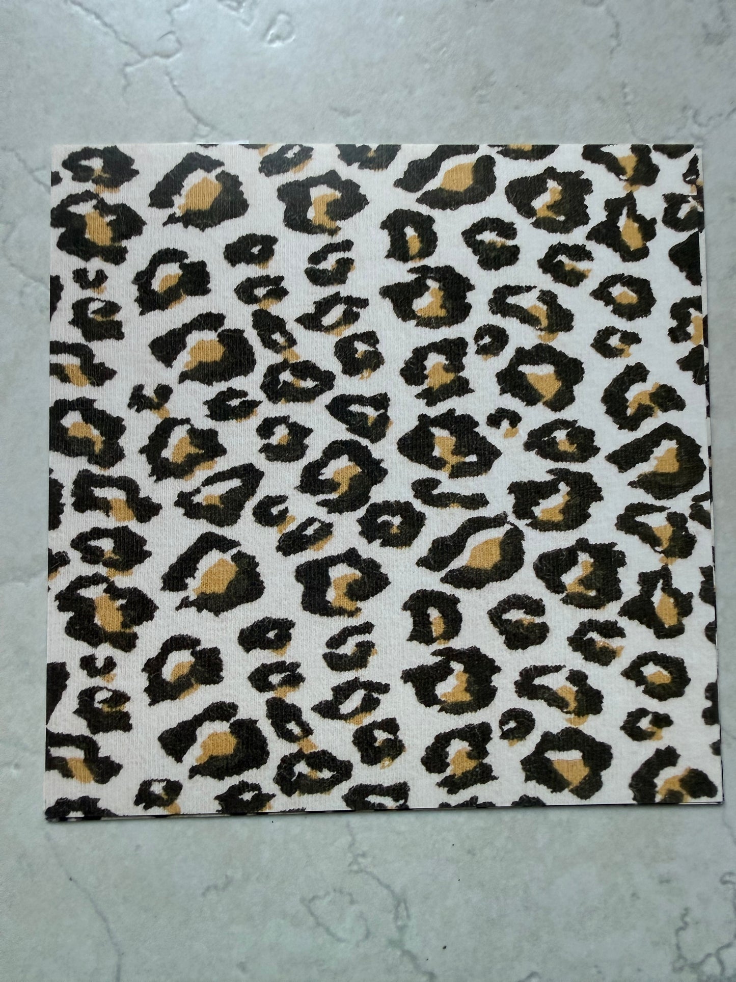 Médaille papier en résine - léopard