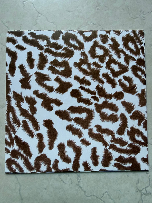 Médaille papier en résine - léopard