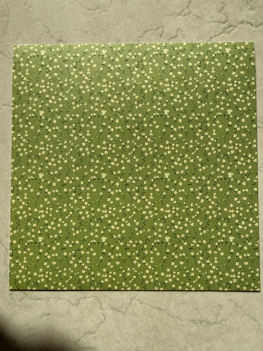 Médaille papier en résine