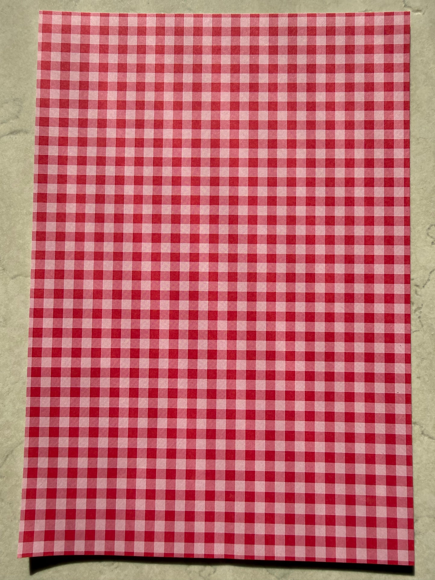 Médaille papier en résine - carreaux rose